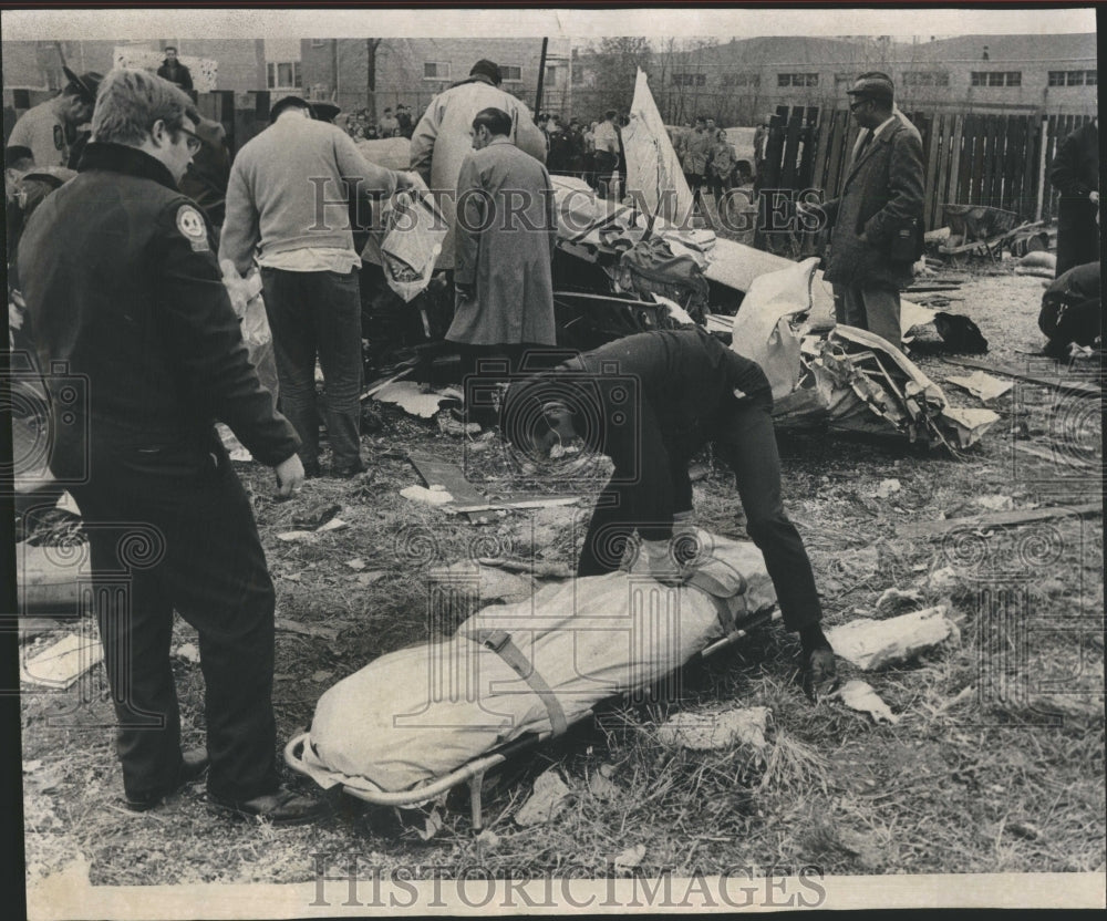 1969 Airplane Crash Chicago - Historic Images