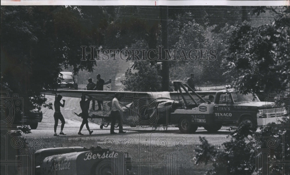 1967 Airplane Crashes - Historic Images