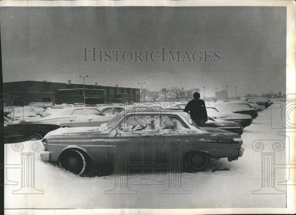 1973 New Friar East High Snow Student - Historic Images