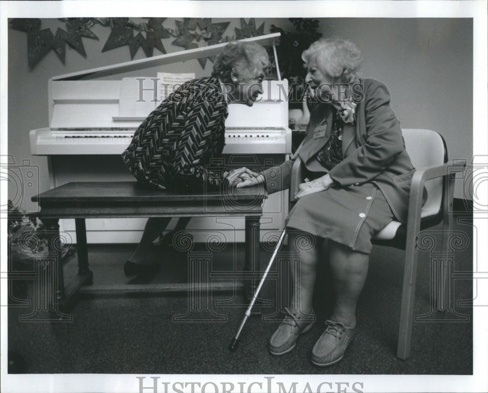 1993 Adult Day Care Evanston Illinois Piano - Historic Images