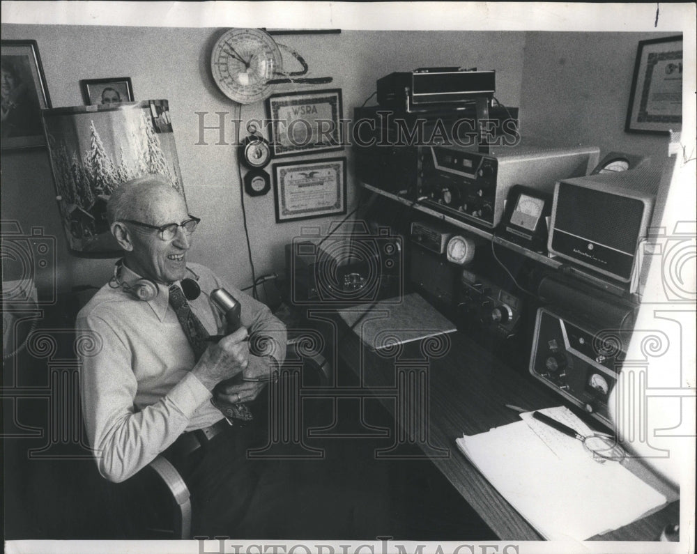 1976  Harry Wahlberg Ham Radio operator - Historic Images