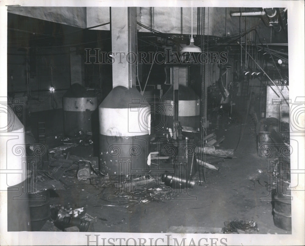1962 Basement of State Building of Illinois - Historic Images