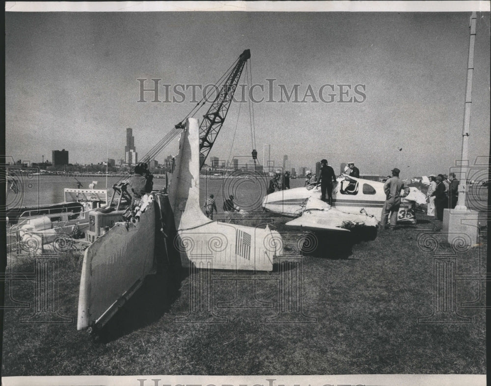 1976 Airplane Crash Cooperman Meigs Field - Historic Images