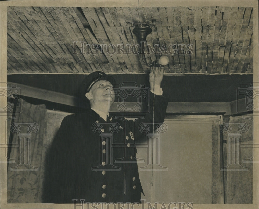 1948 Press Photo 28th Battalion Chief John J Ouska - RRR43787 - Historic Images