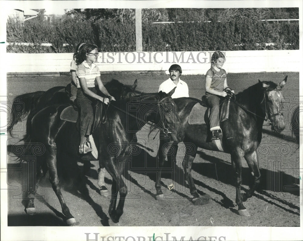 1977 Fairland Farms Horse Riders Lessons - Historic Images