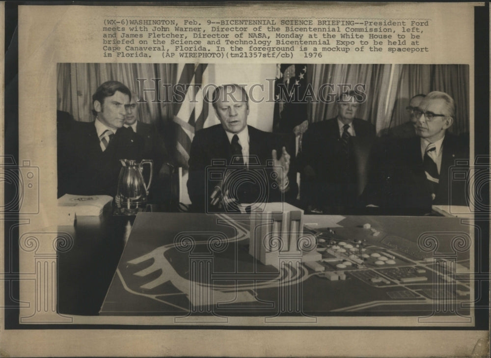 1976 Bicentennial Science Briefing Ford - Historic Images