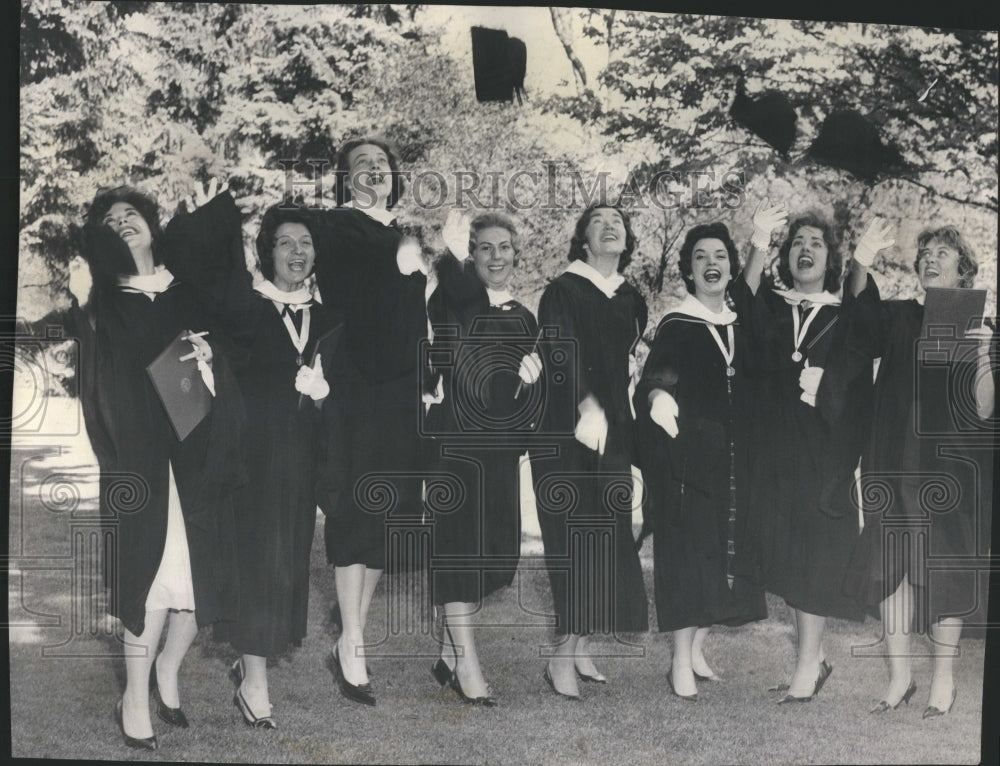 1961 Barat College Graduates Lake Forest - Historic Images