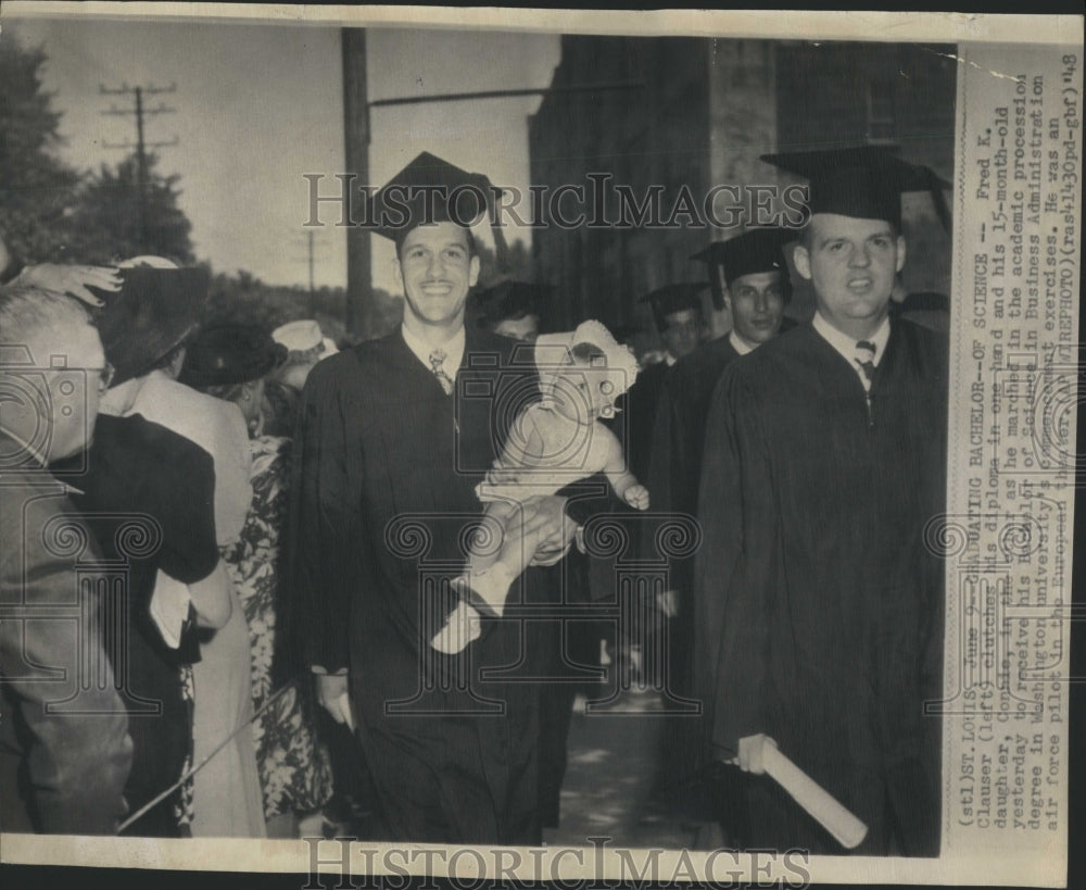 1948 Press Photo Graduating Bachelor of Science - Historic Images