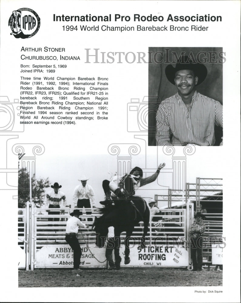 1994 Press Photo Arthur Stoner Bareback Bronc Rider - Historic Images