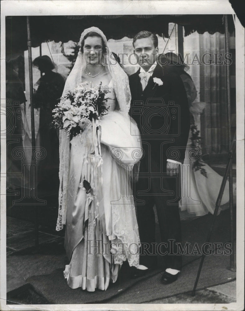 1932 Press Photo Wm Ford Torrey Annette Baker Wife - Historic Images