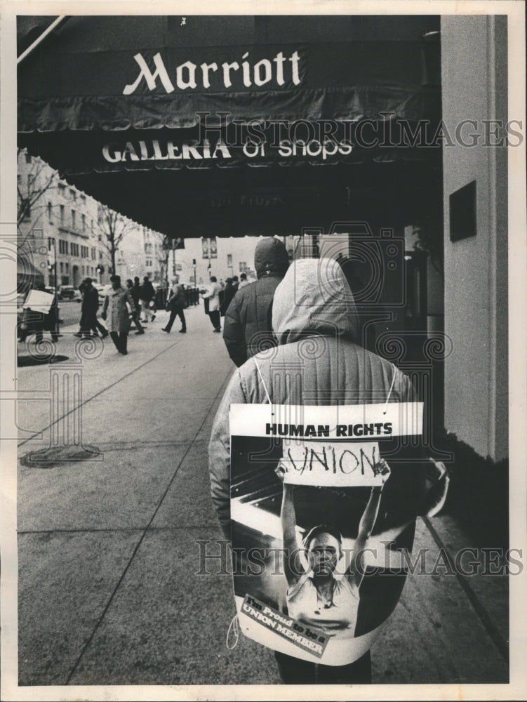 1981 Strike Marriott Hotel Seminars Associa - Historic Images