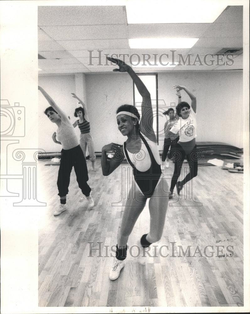 1987 Carol Hartley Aerobics Sports Club - Historic Images