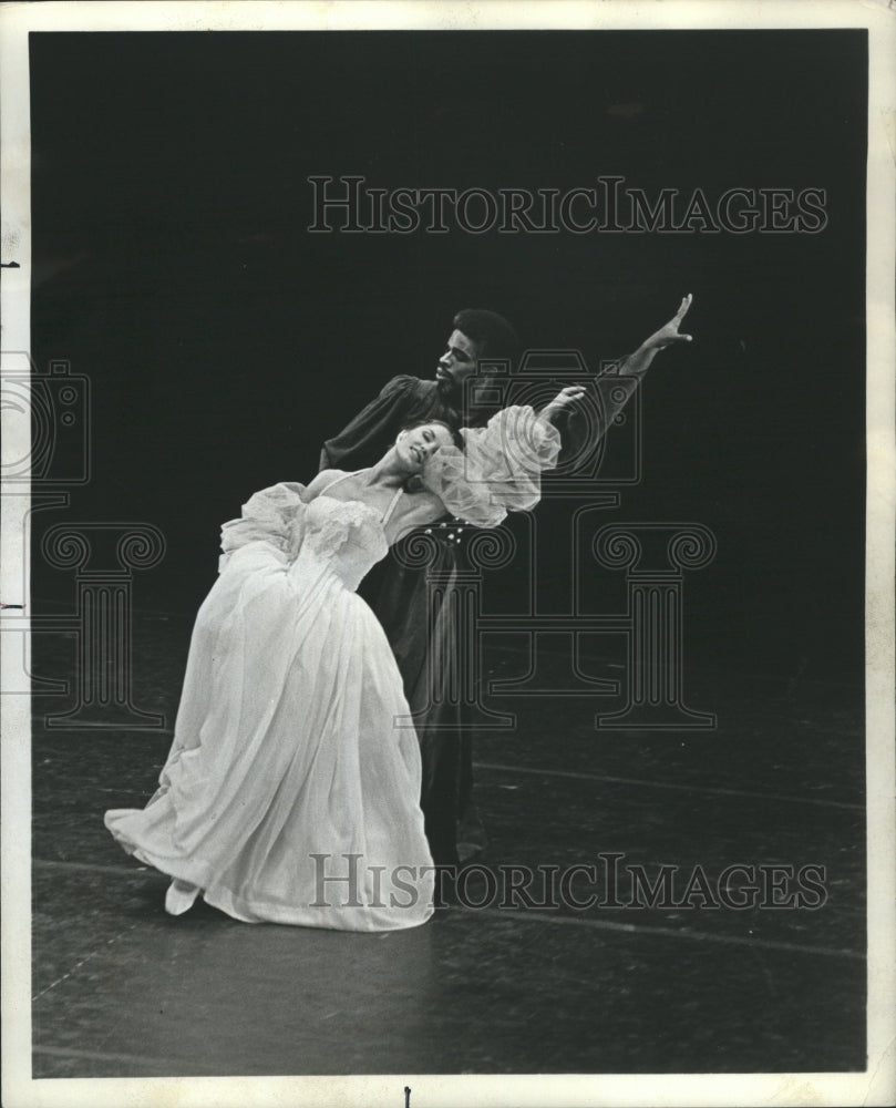 1974 &quot;The Moor&#39;s Pavane&quot; Joffery Ballet - Historic Images