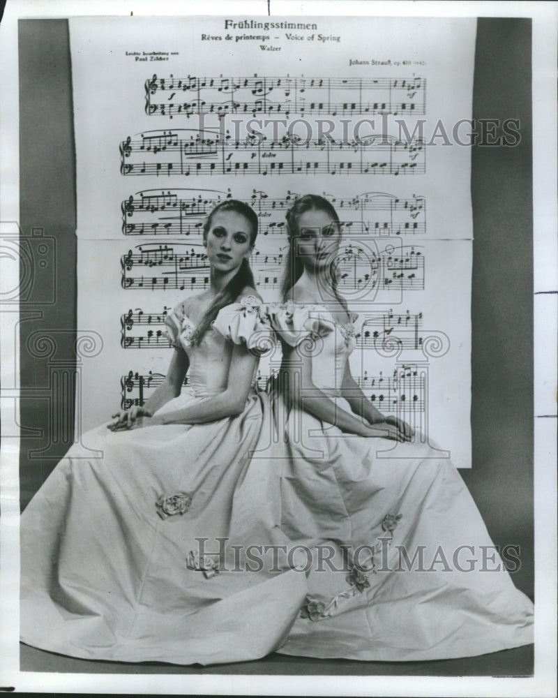 1977 Vienna Waltzes Kaarin Von Aroldingen - Historic Images