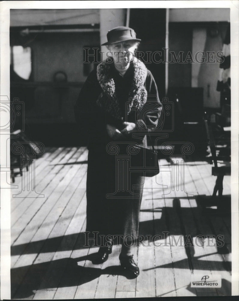 1936 Auraned Taft Mrs.Unlleaur  oneold lady - Historic Images
