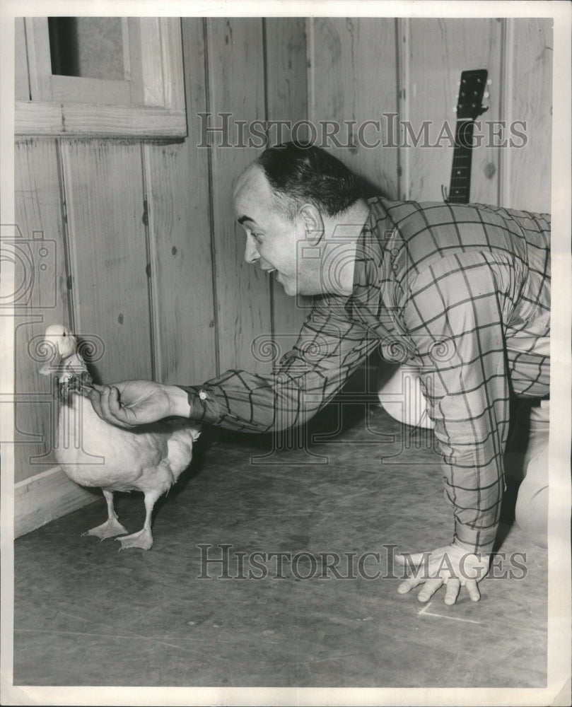 1953  Duck - Historic Images