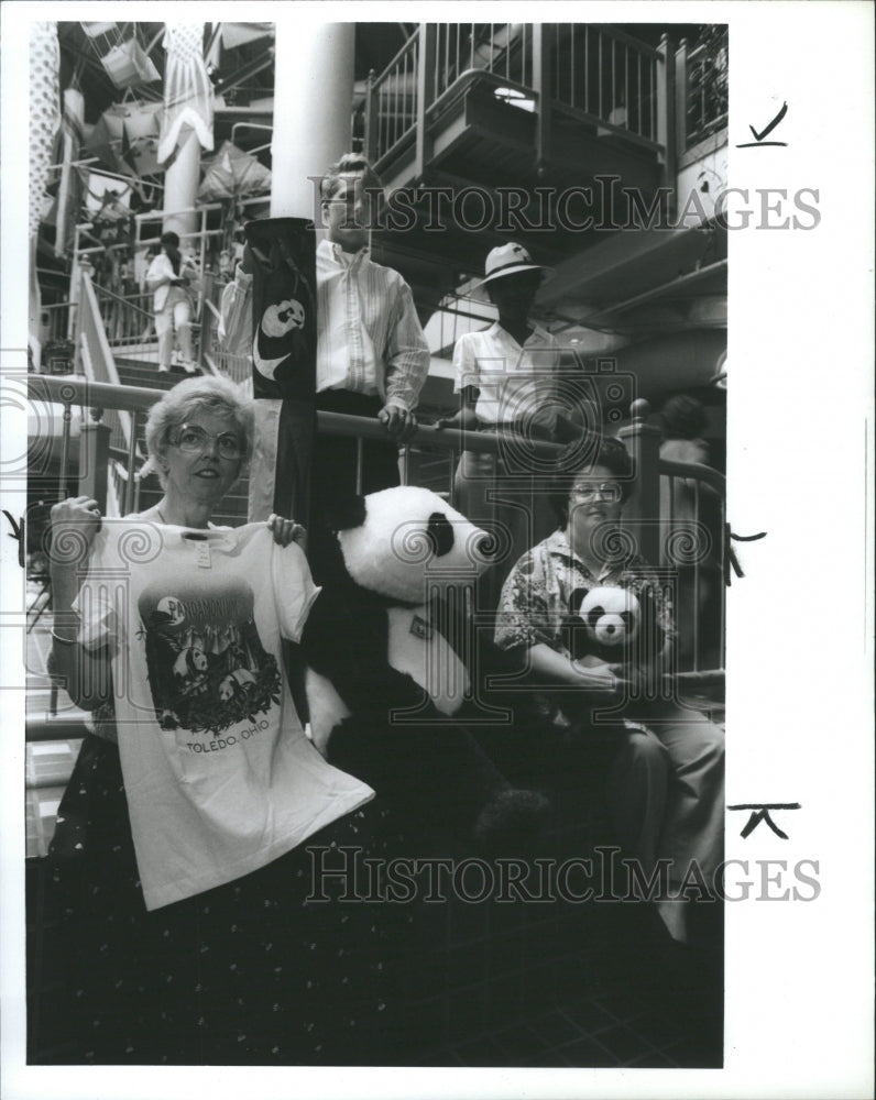 1988 Panda Paraphernalia Portside Todelo - Historic Images