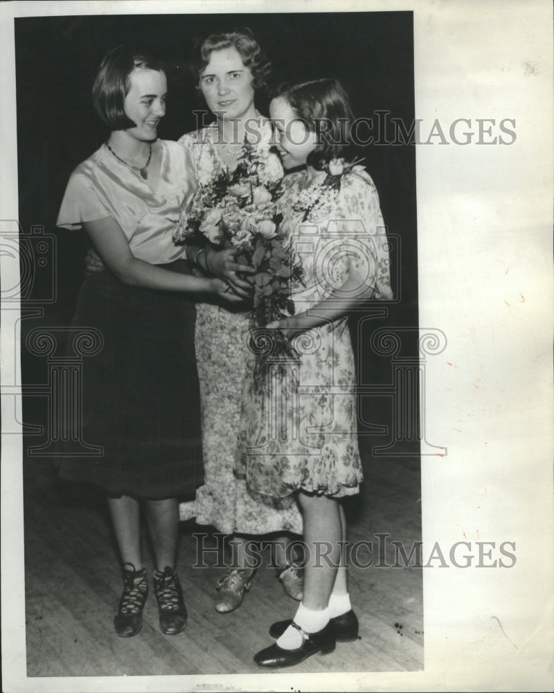 1932 Press Photo Wilma Pyle Spelling Bee Winner Dress - Historic Images