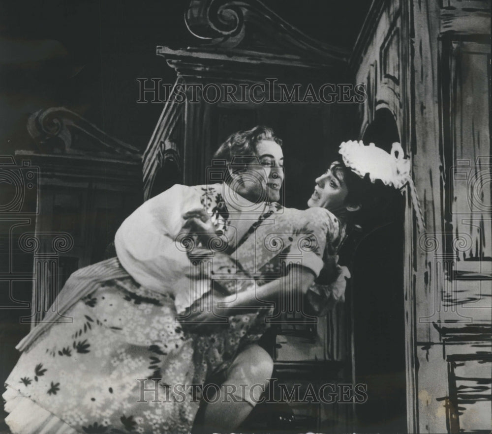1965 Eva Le Gallienne She Stoops Conquer - Historic Images