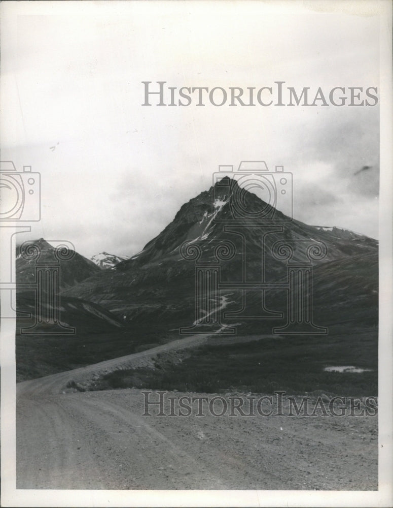 1948 Alaska Highway - Historic Images