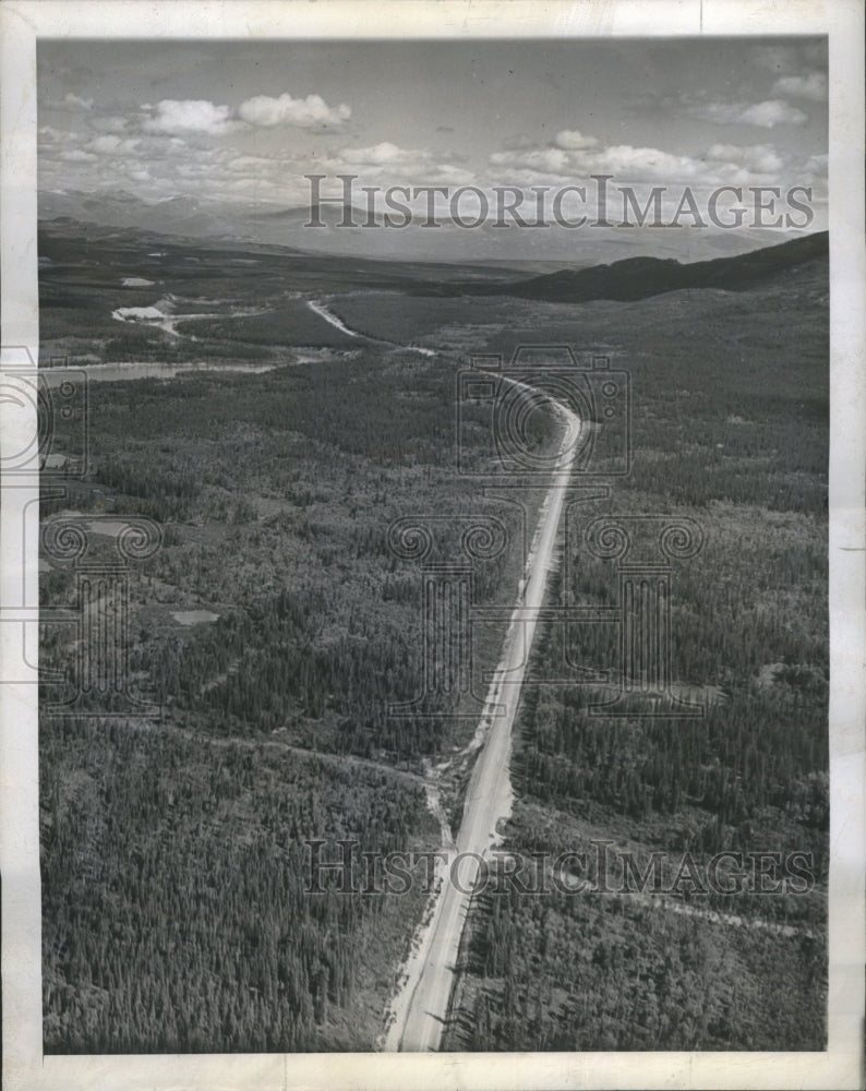 1946 Press Photo Alaskan Highway Aerial Canada Army - Historic Images