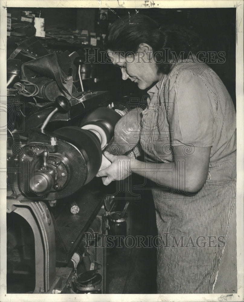 1944 Mrs Victoria Zulawinski Chicago Trade - Historic Images