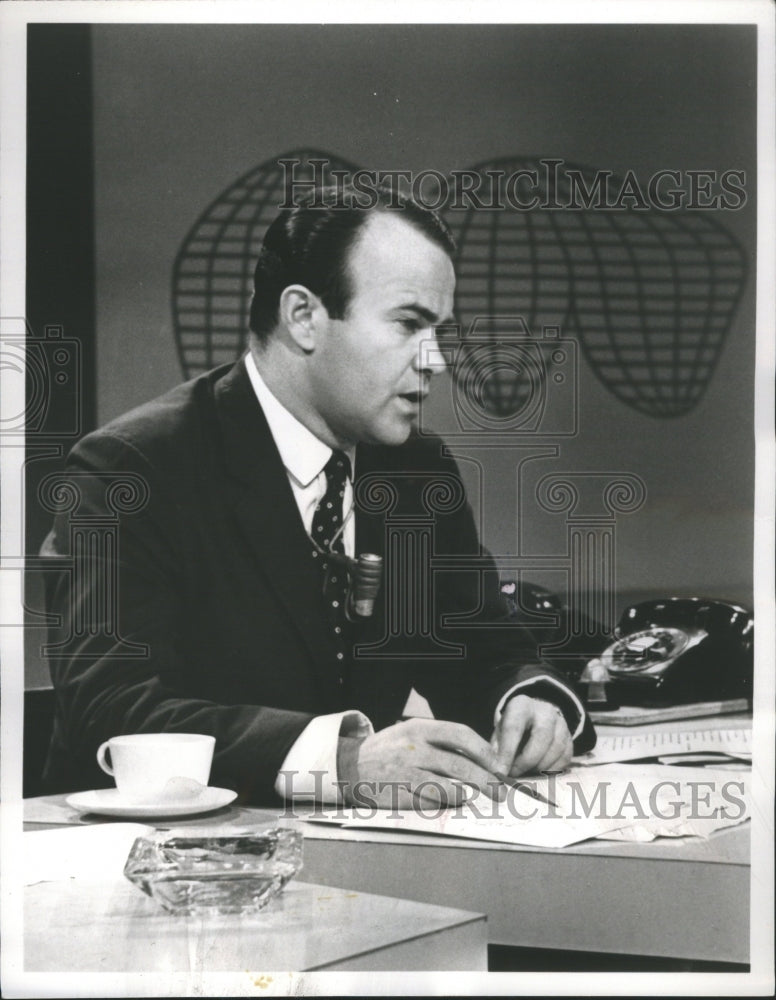 1961 Sander Vanocur Journalist Reporter - Historic Images
