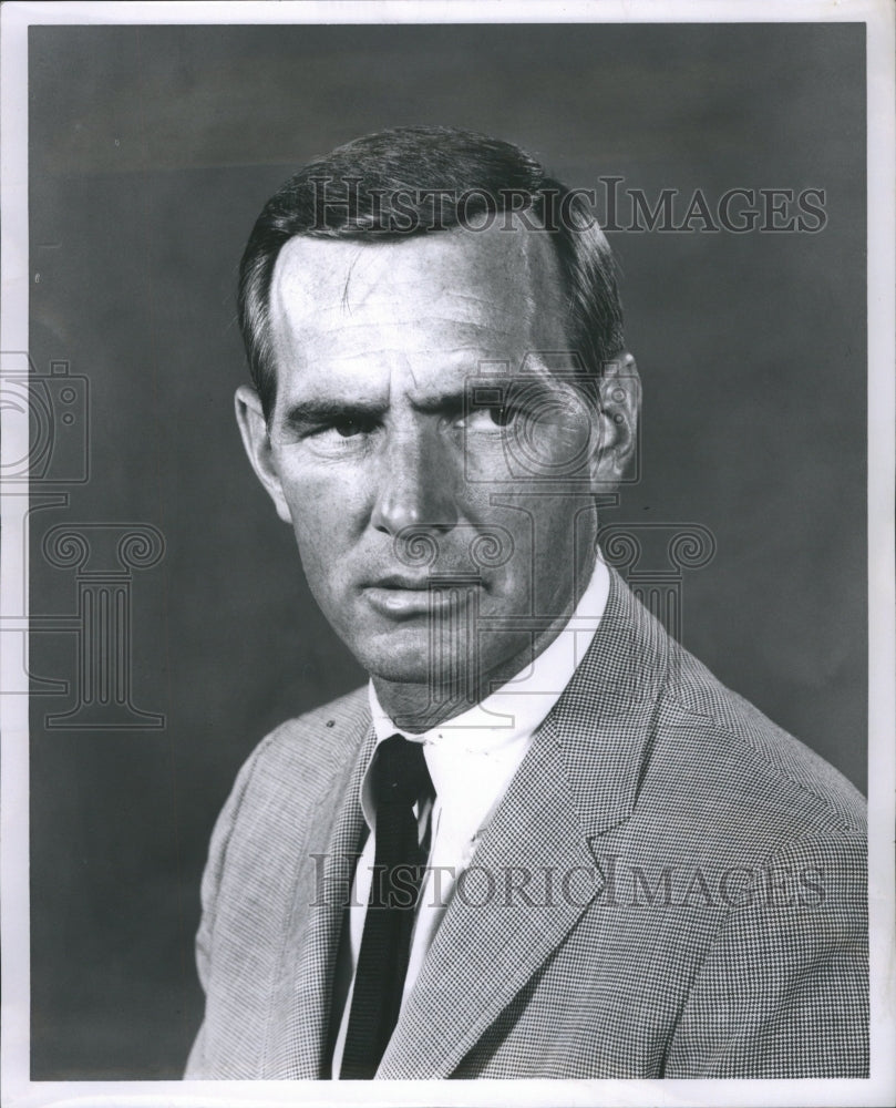 1966 William Dennis Weaver Bob Actor - Historic Images