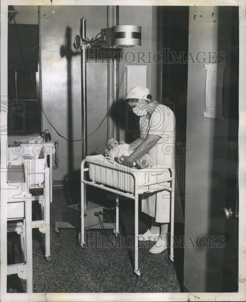 1951 Baby fotographed for identification - Historic Images