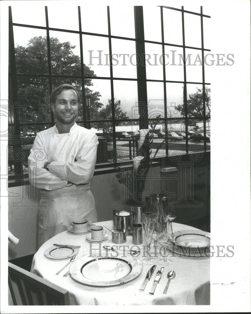 1987 Jimmy Schmidt Chef Table Plates Chairs - Historic Images