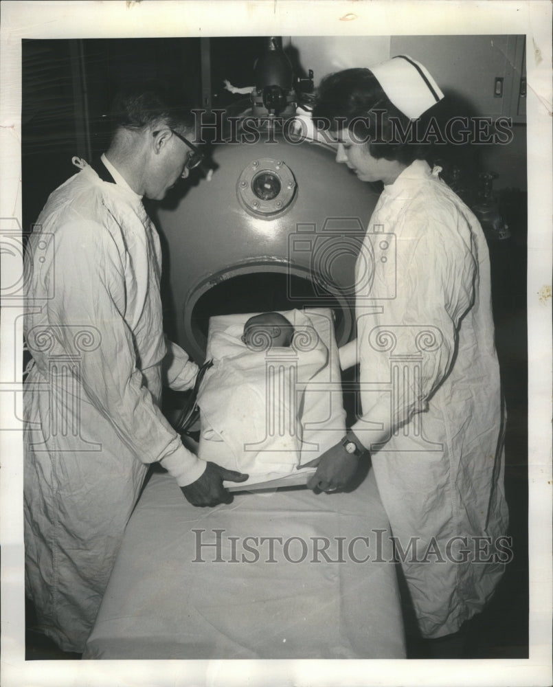 1962 Oxygen Pressure Tank - Historic Images