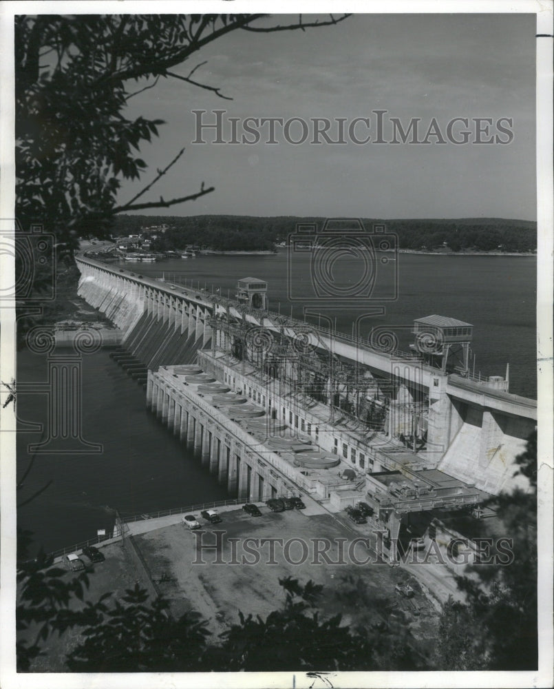 1974 Bagnell Dam  - Historic Images
