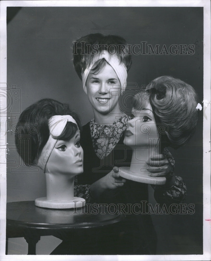 1964 Wig - Historic Images