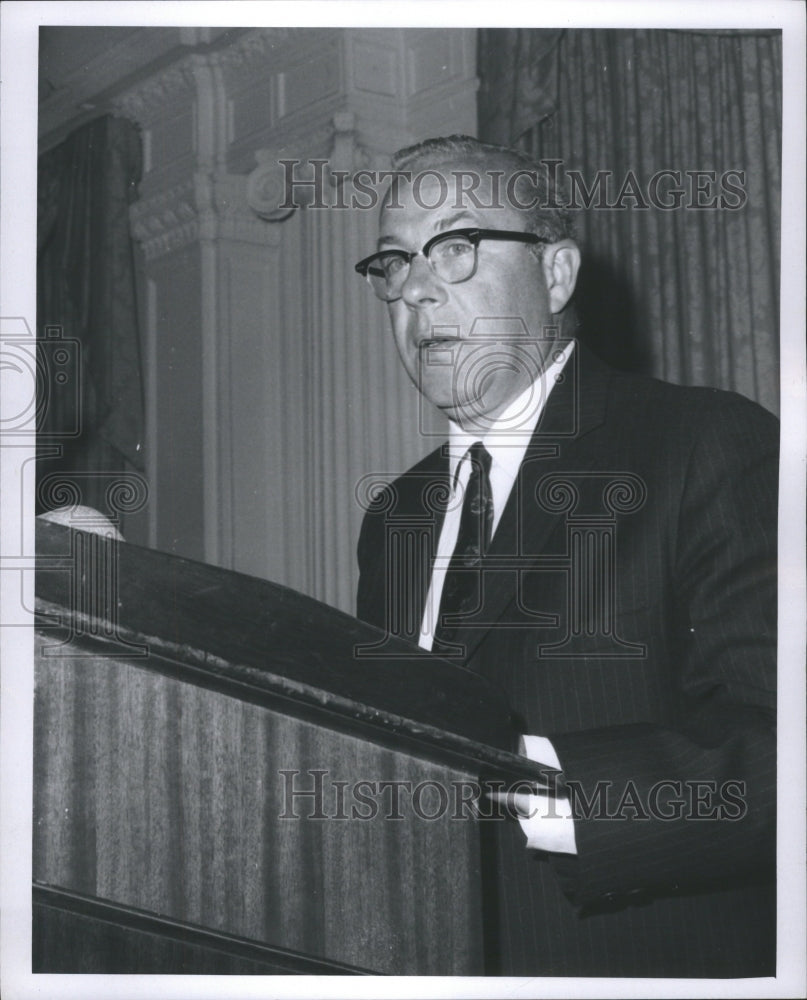1953 Secy P.Shultz - Historic Images