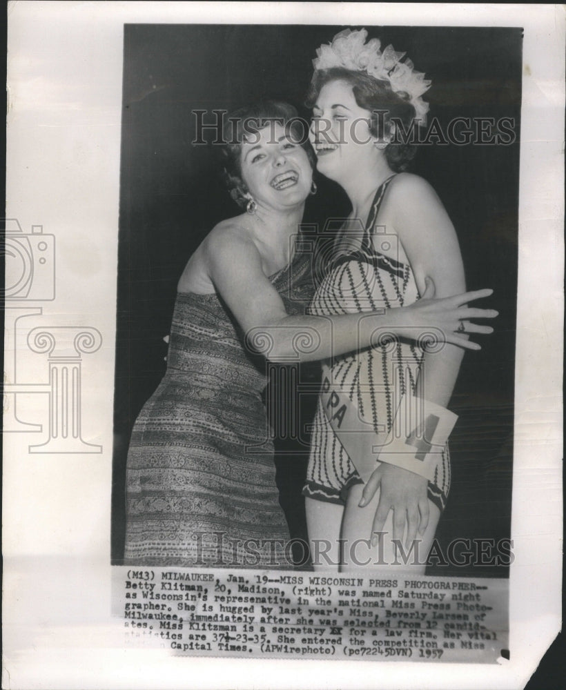 1957 Beverly Larsen Hugs Betty Klitman - Historic Images
