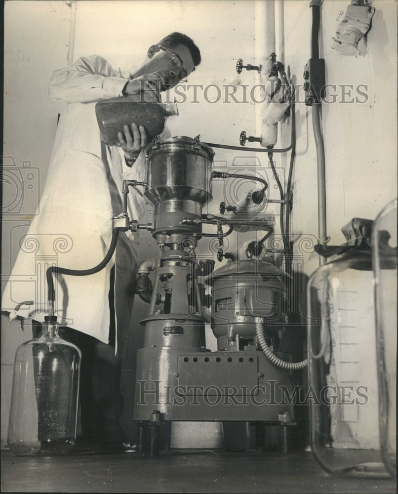 1954 Technician Prepares Rabies Vaccine - Historic Images