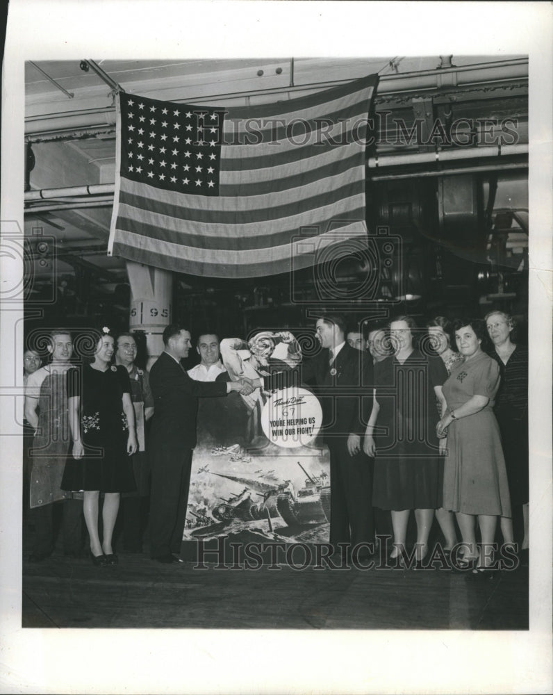 1942 RCA Employees Hollywood War Effort - Historic Images