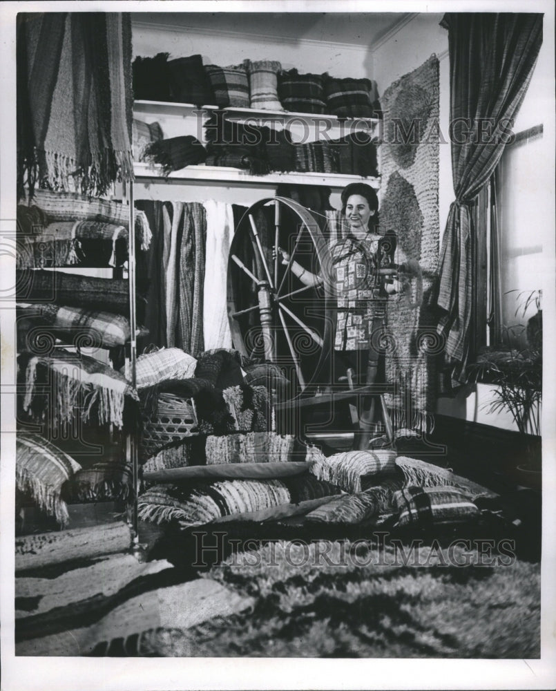 1964 Textile Craft Thread Warp Side Weft - Historic Images