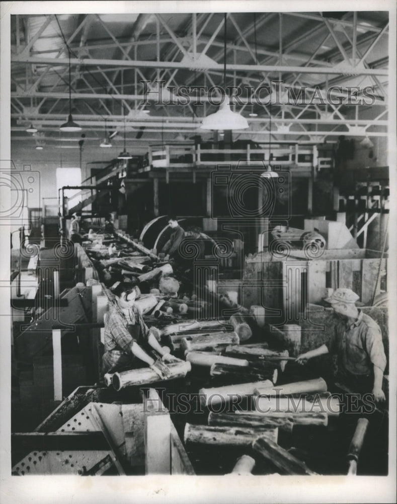 1947 Paper Candian Production Wood Plup Uni - Historic Images