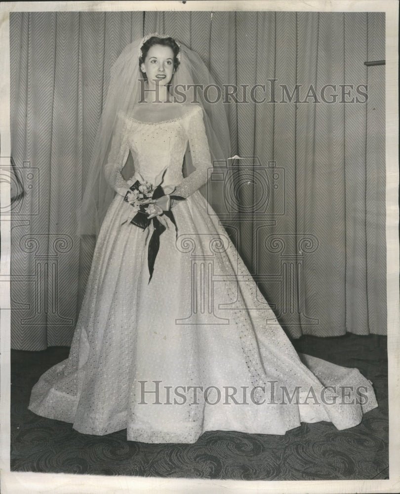 1952 Model Nan Talbin Beautiful Girl Frock - Historic Images