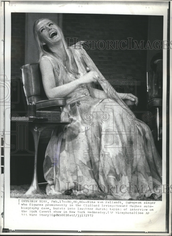 1972 Nina Baroness van Pallandt Singer Actr - Historic Images