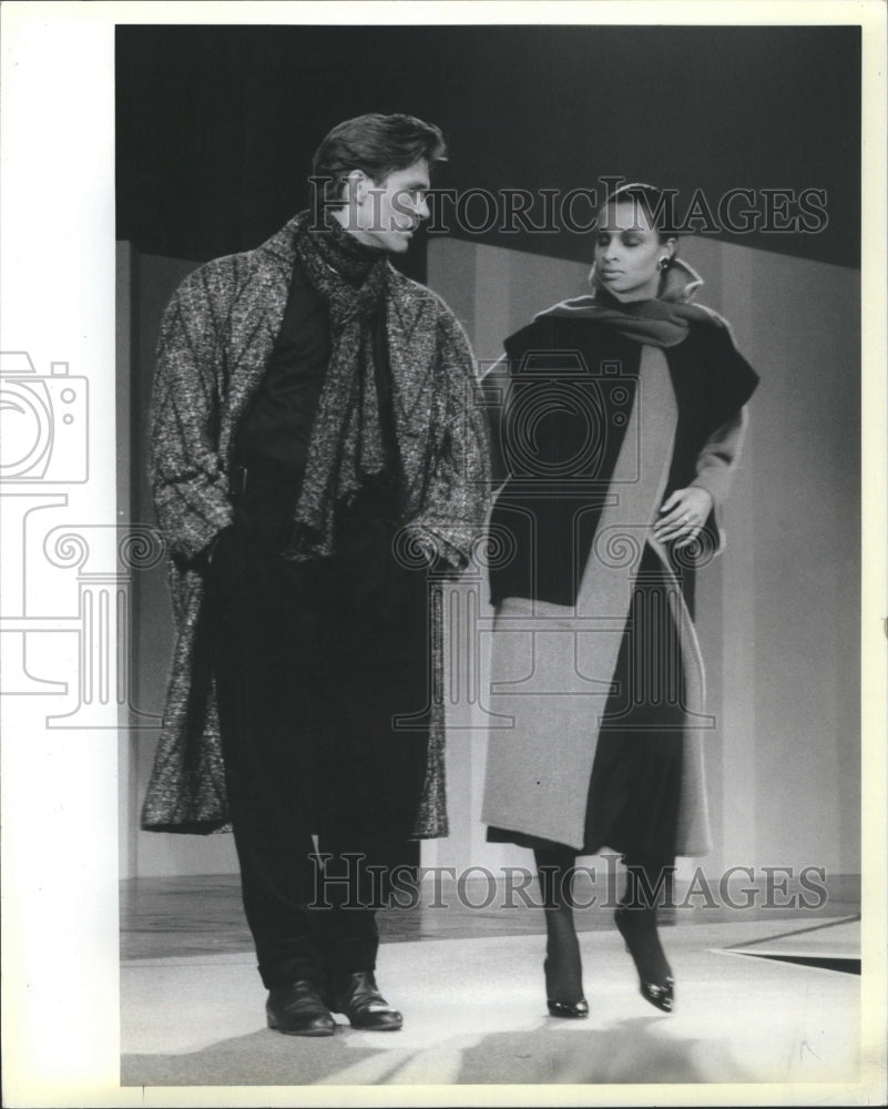 1989 Fashion Fabric Place Society Costume - Historic Images