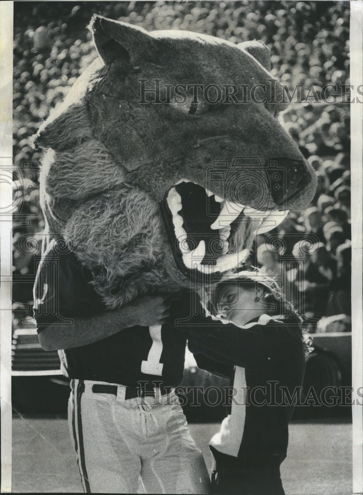 1974 Northwestern Mascot People Equipment - Historic Images