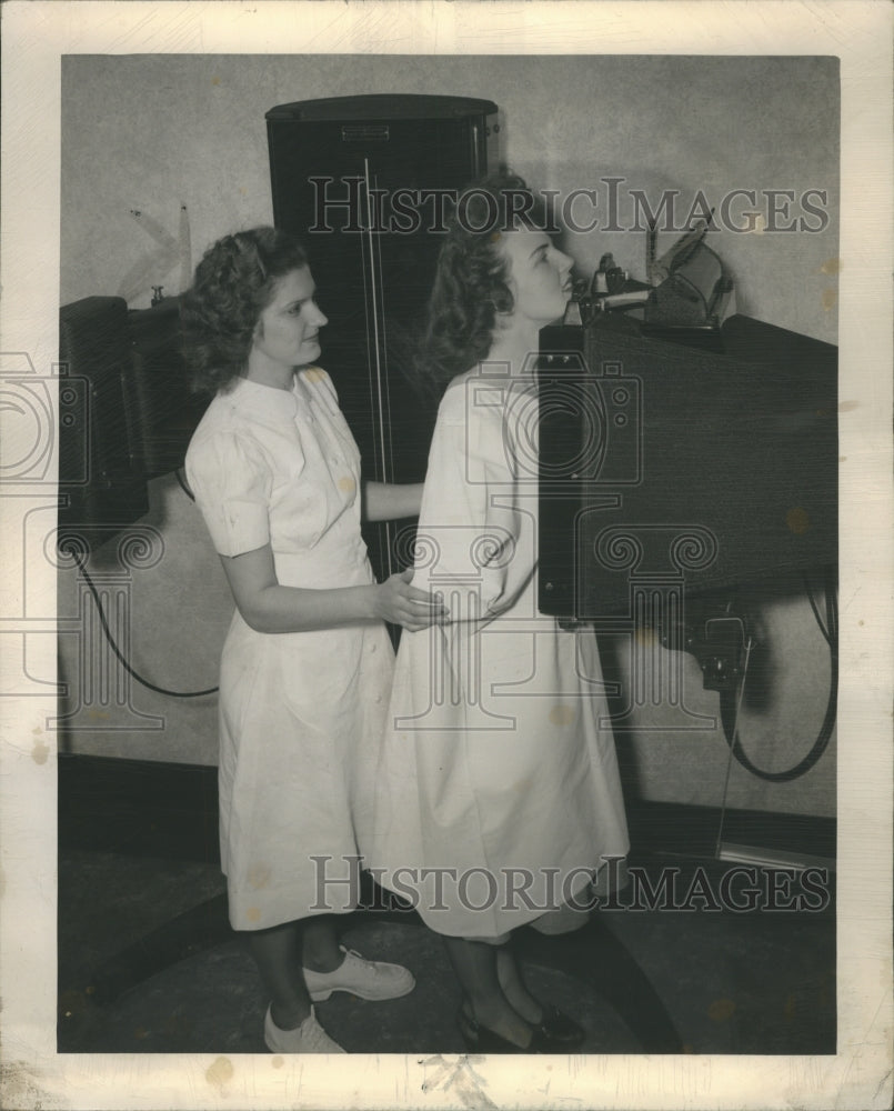 1947 X Ray Electric Scale Western Bernotas - Historic Images