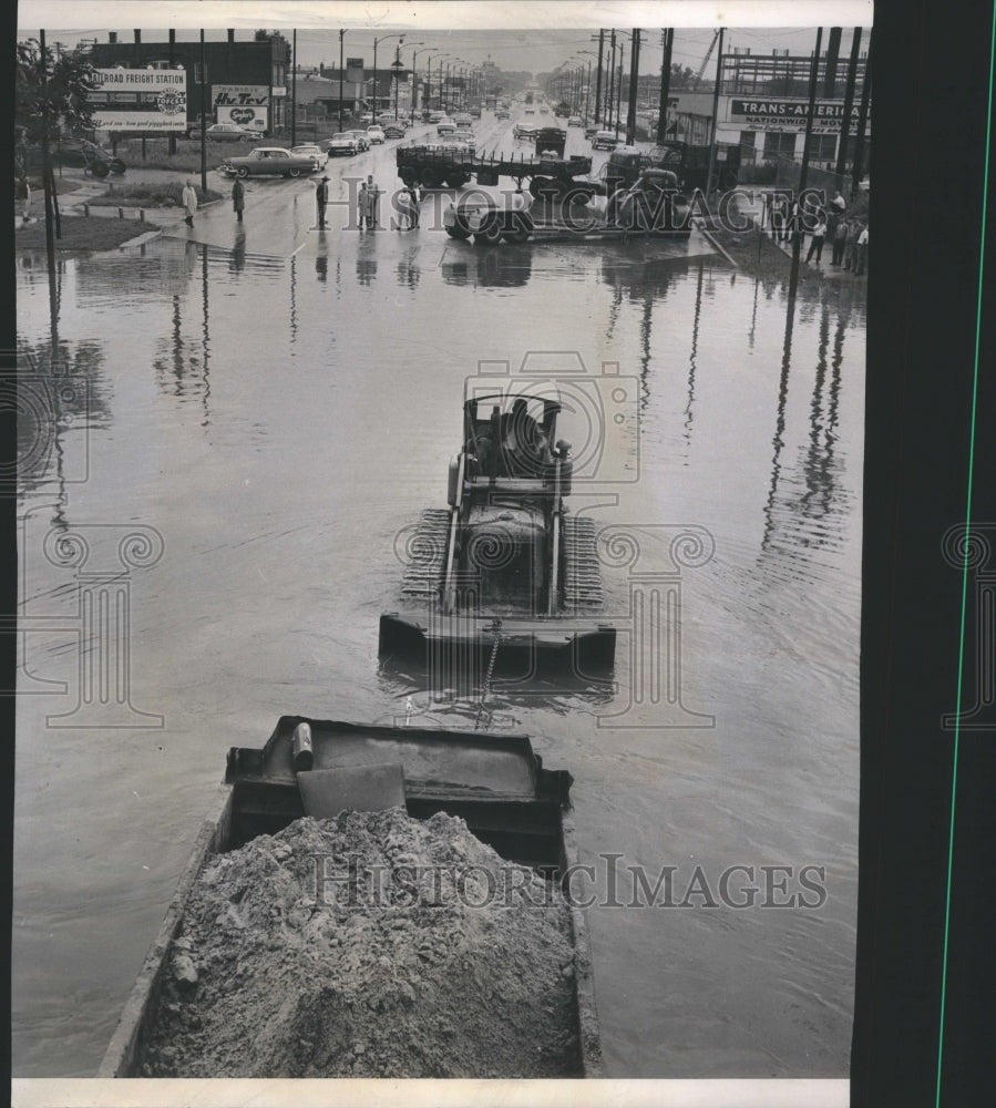 1961 Rain Chicago - Historic Images