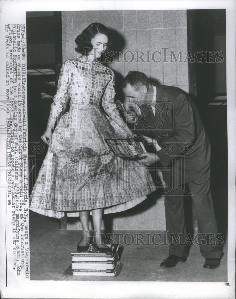 1956 Dress - Historic Images