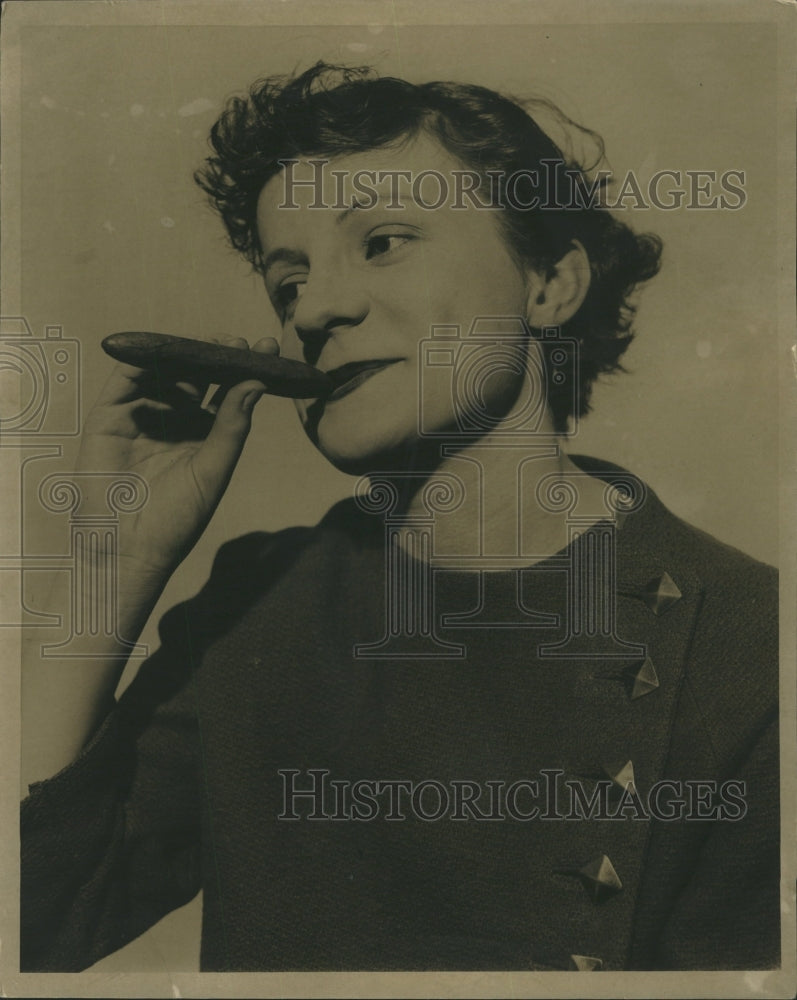 1936 Woman Smoking Fat Cigar Curly Hair - Historic Images