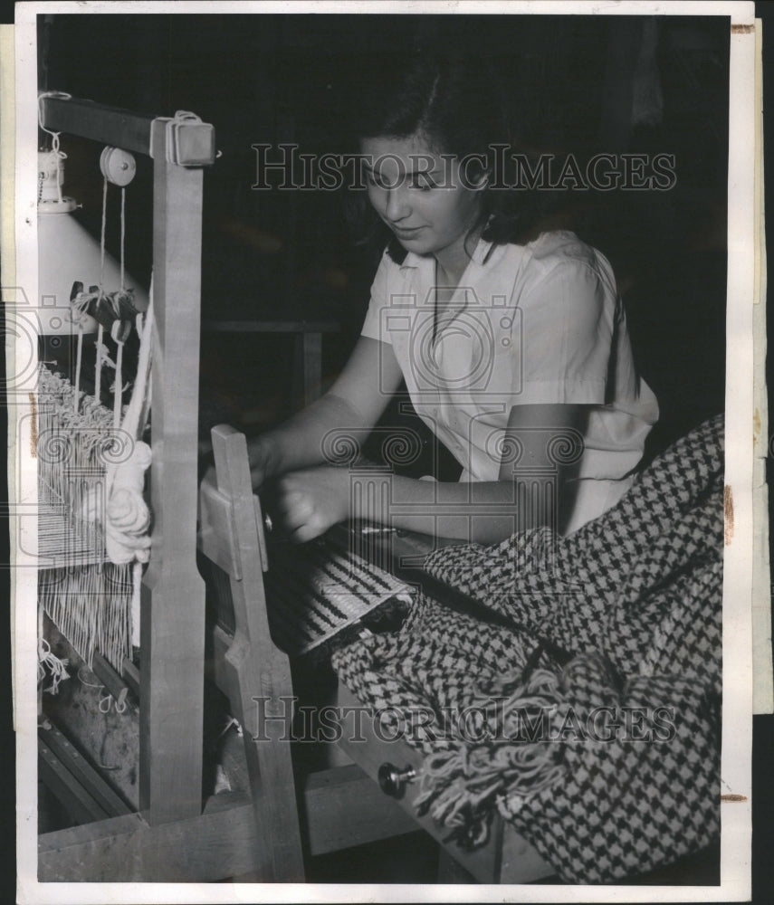 1945 Mary Ann Gatley Weaving - Historic Images