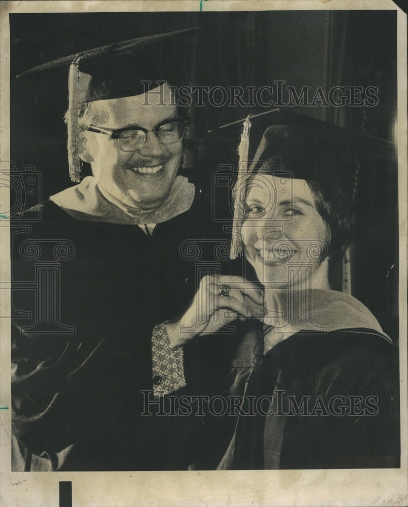 1974 Graduation Roosevelt University - Historic Images