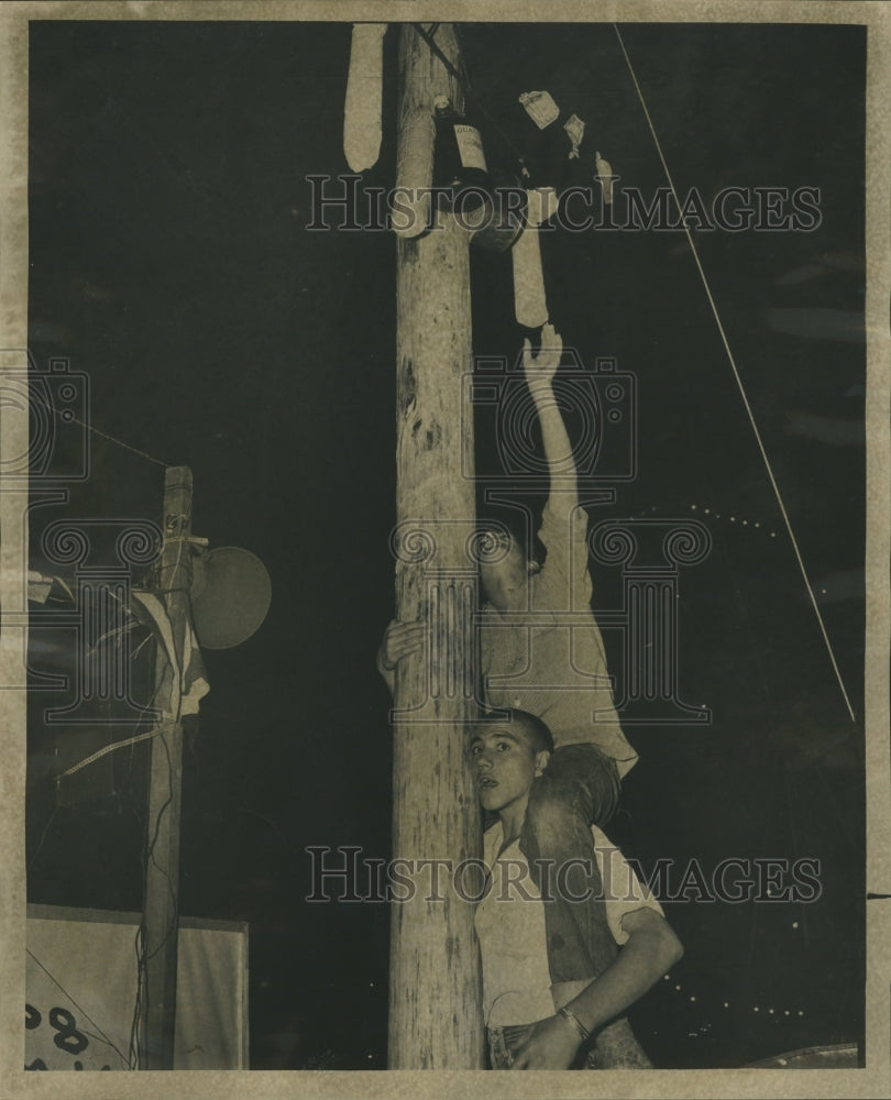 1952 Donald Lucarelli Cuccagna Greased Pole - Historic Images